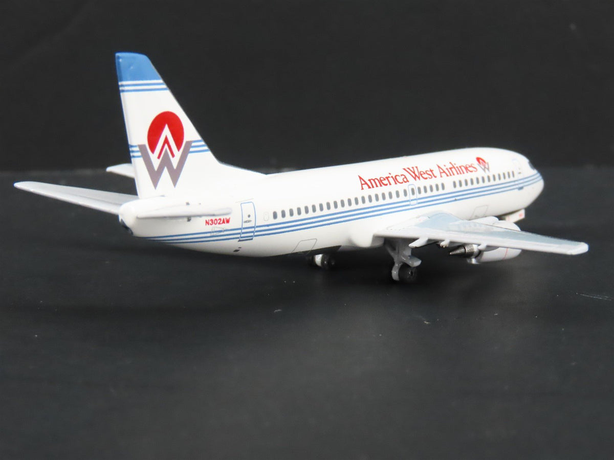 1:400 Scale Aero Classics 24009/1578 Die-Cast America West B-737-3G7 #N302AW