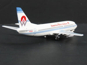 1:400 Scale Aero Classics 24009/1578 Die-Cast America West B-737-3G7 #N302AW