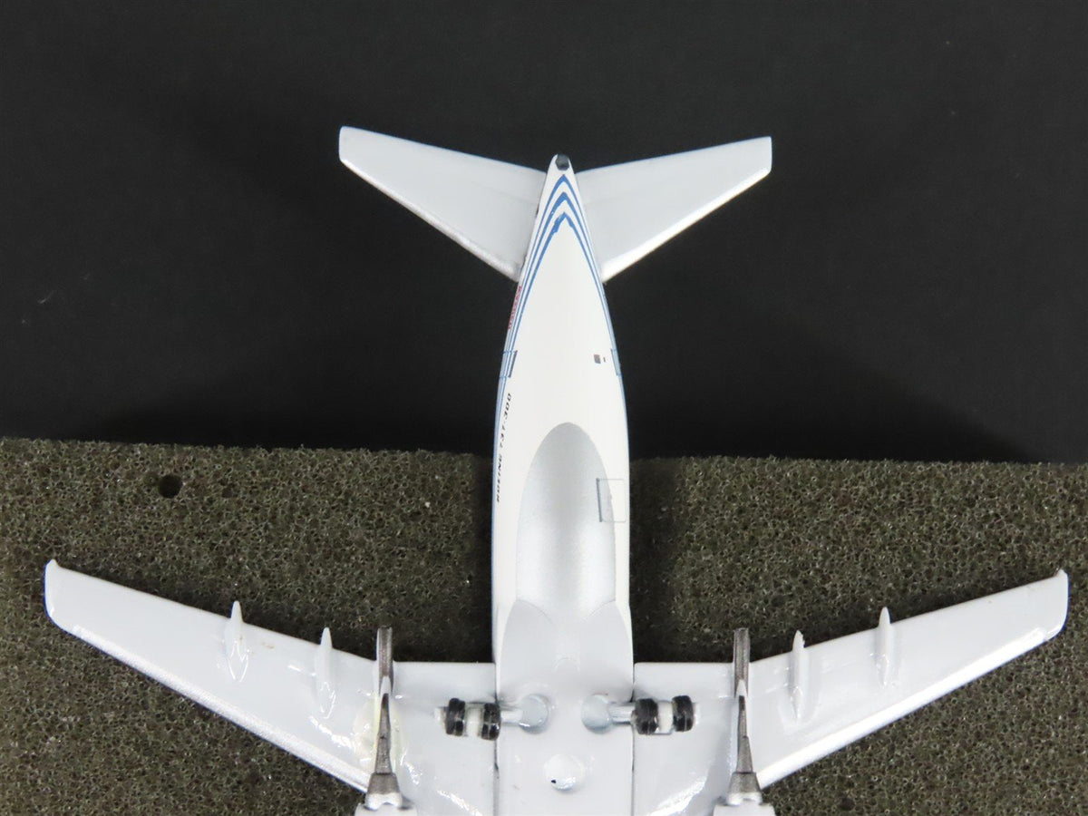 1:400 Scale Aero Classics 24009/1578 Die-Cast America West B-737-3G7 #N302AW