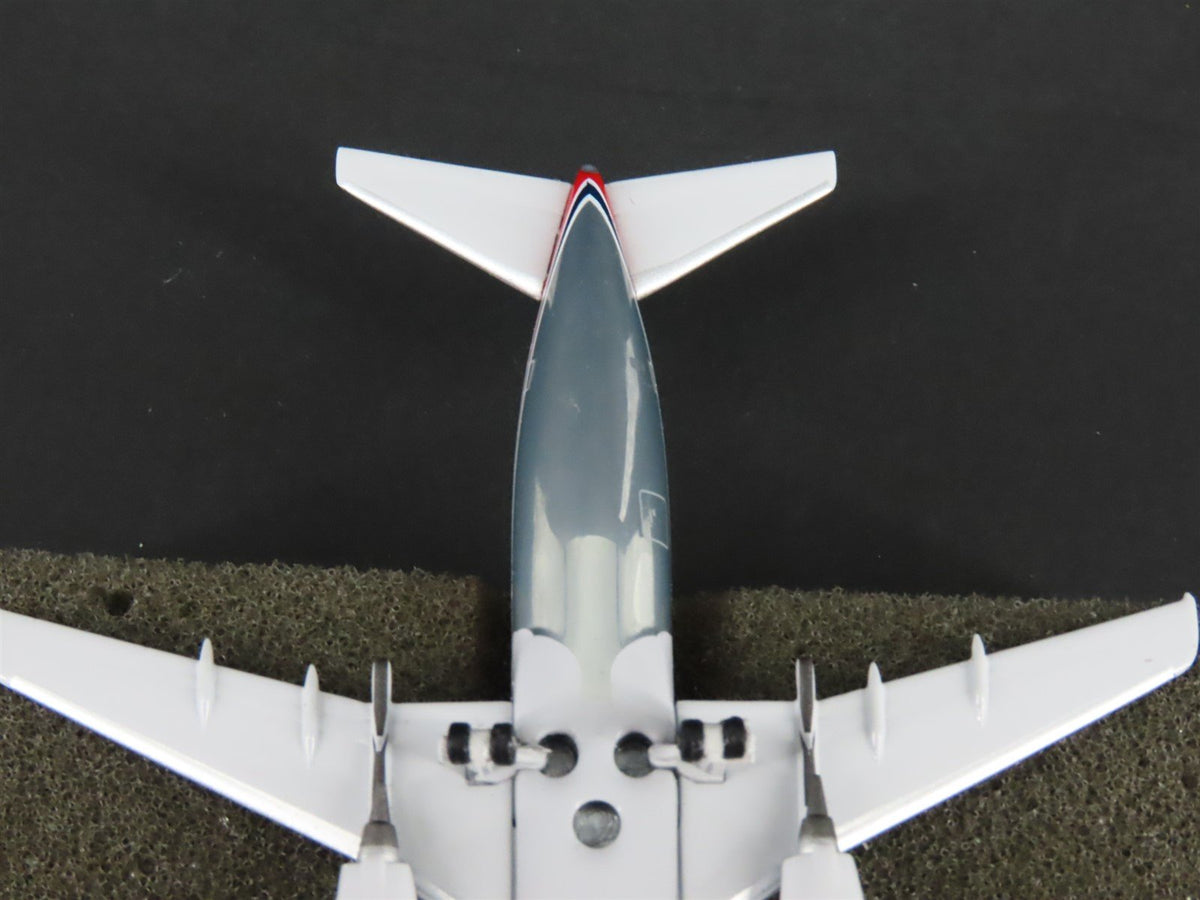 1:400 Scale Aero Classics 23345/347 Die-Cast Delta B-737-347 Airliner N304WA