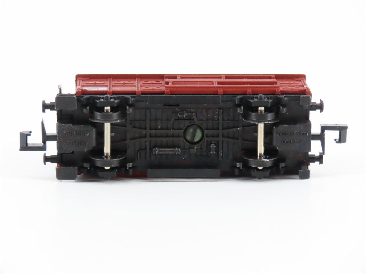 N Scale Arnold DB Deutsche Bundesbahn Stock Car
