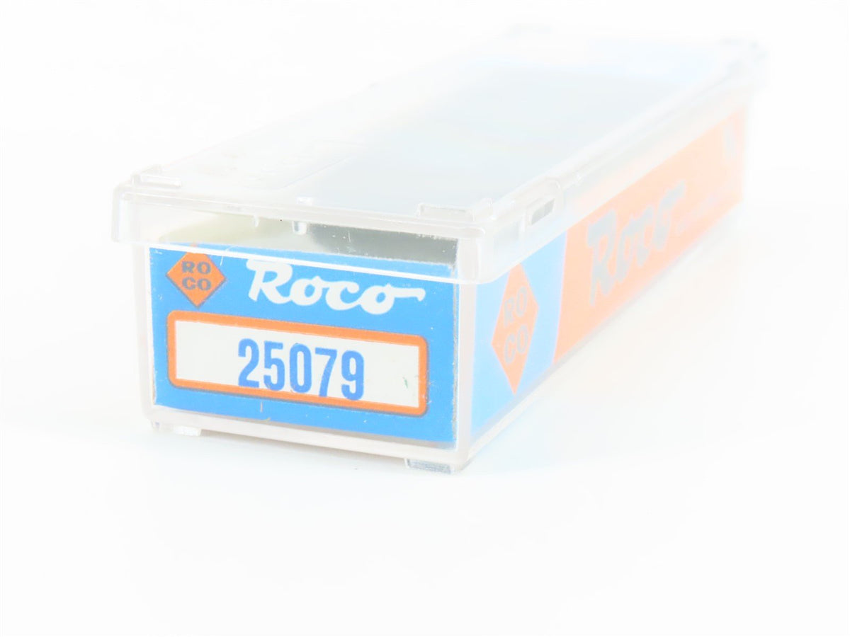 N Scale Roco 25079 DB Deutsche Bahn Covered Freight Wagon