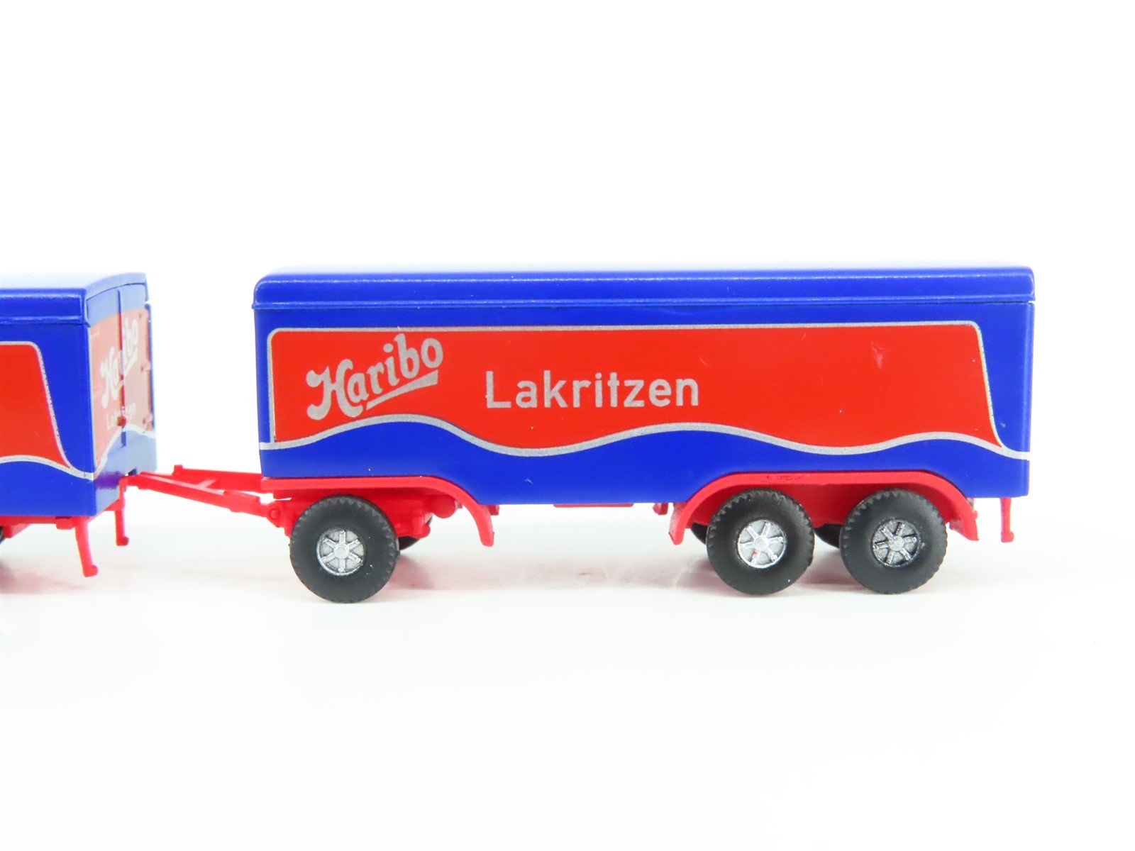 N 1:160 Scale Lemke Minis LC3316 Krupp Titan Haribo Truck & Trailers