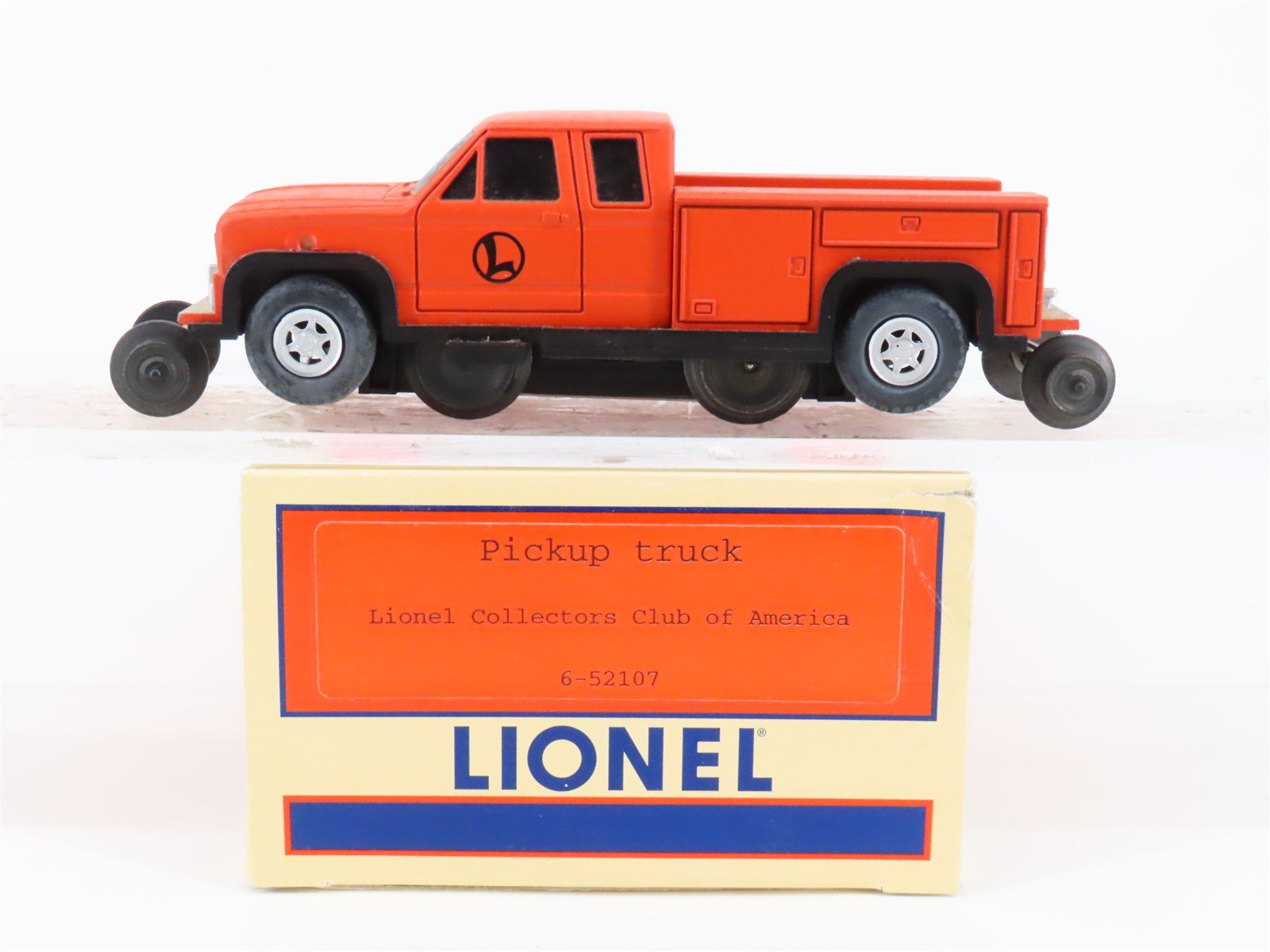 O Gauge 3-Rail Lionel 6-52107 Lionel Collection Club Pickup Truck