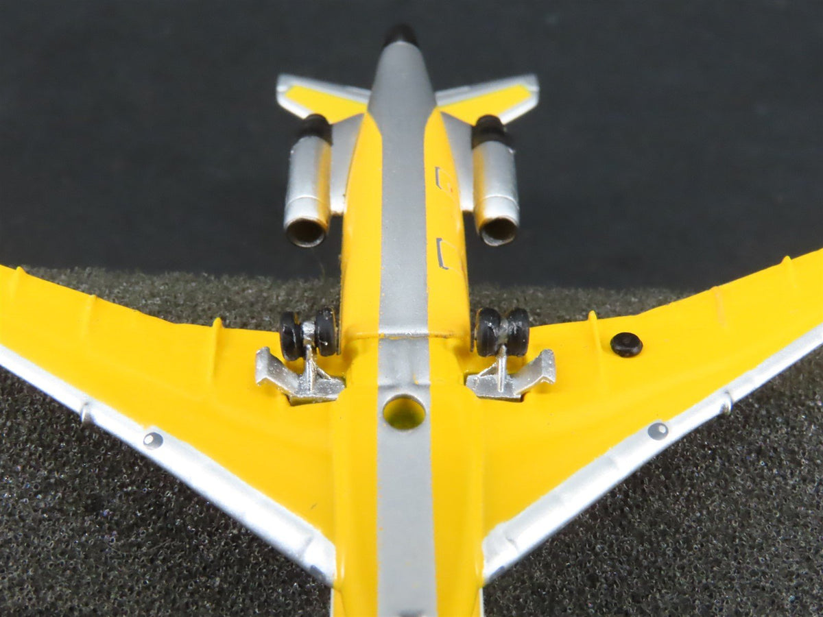 1:400 Aero Classics Die-Cast Northeast Airlines Yellowbirds B727-200 Airliner