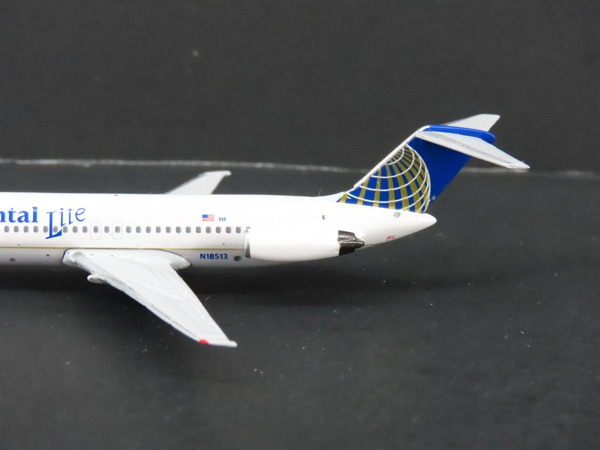 1:400 Aero Classics Die-Cast Continental Lite Douglas DC-9-32 Airliner N18513