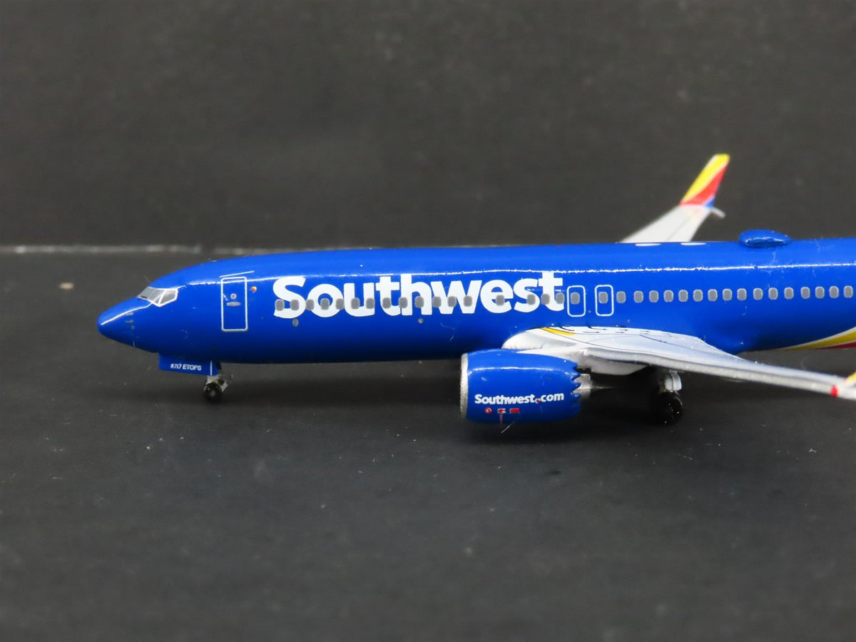 1:400 Aero Classics Die-Cast Southwest Airlines Boeing 737-Max 8 Airliner N8717M