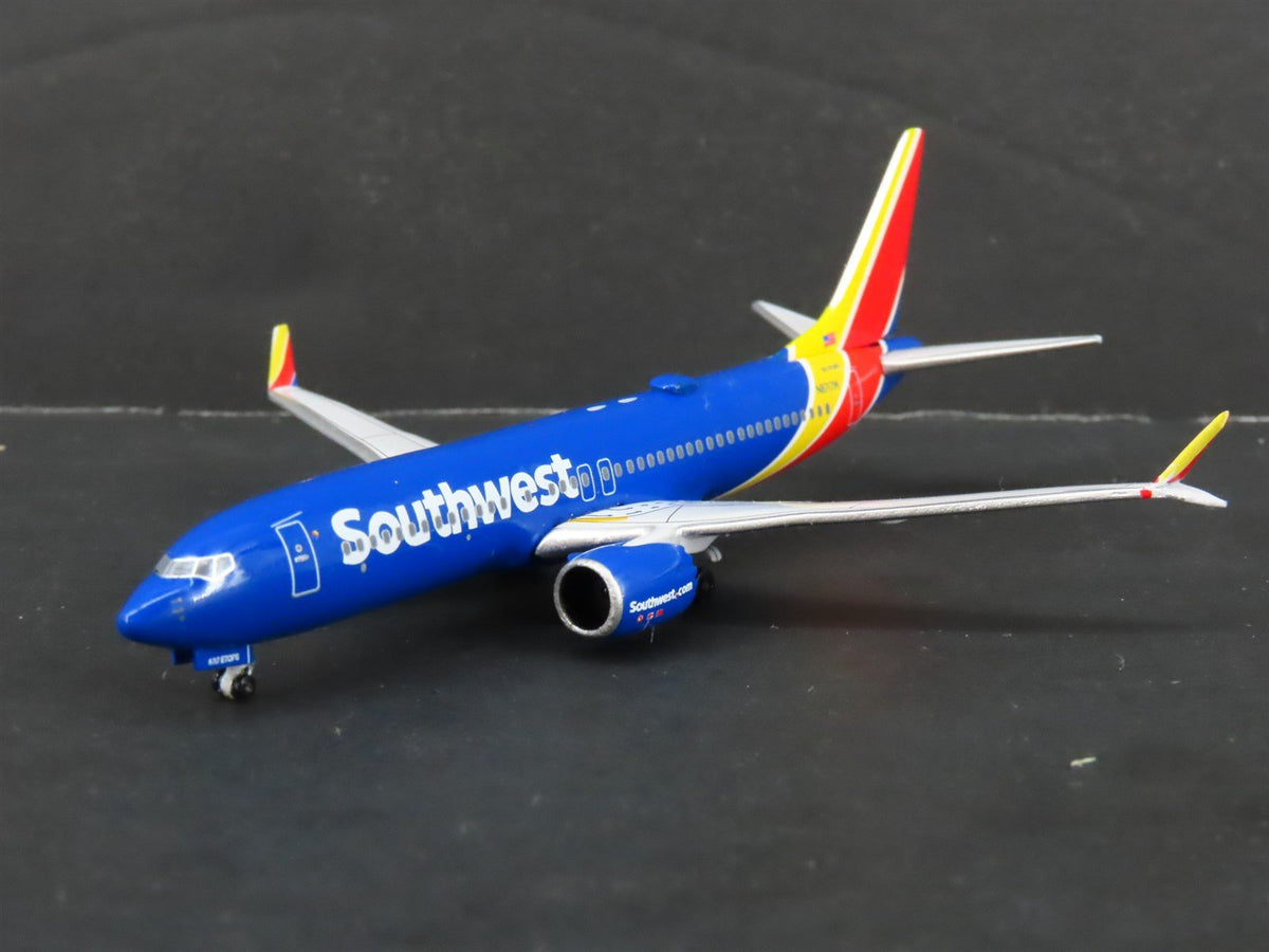 1:400 Aero Classics Die-Cast Southwest Airlines Boeing 737-Max 8 Airliner N8717M