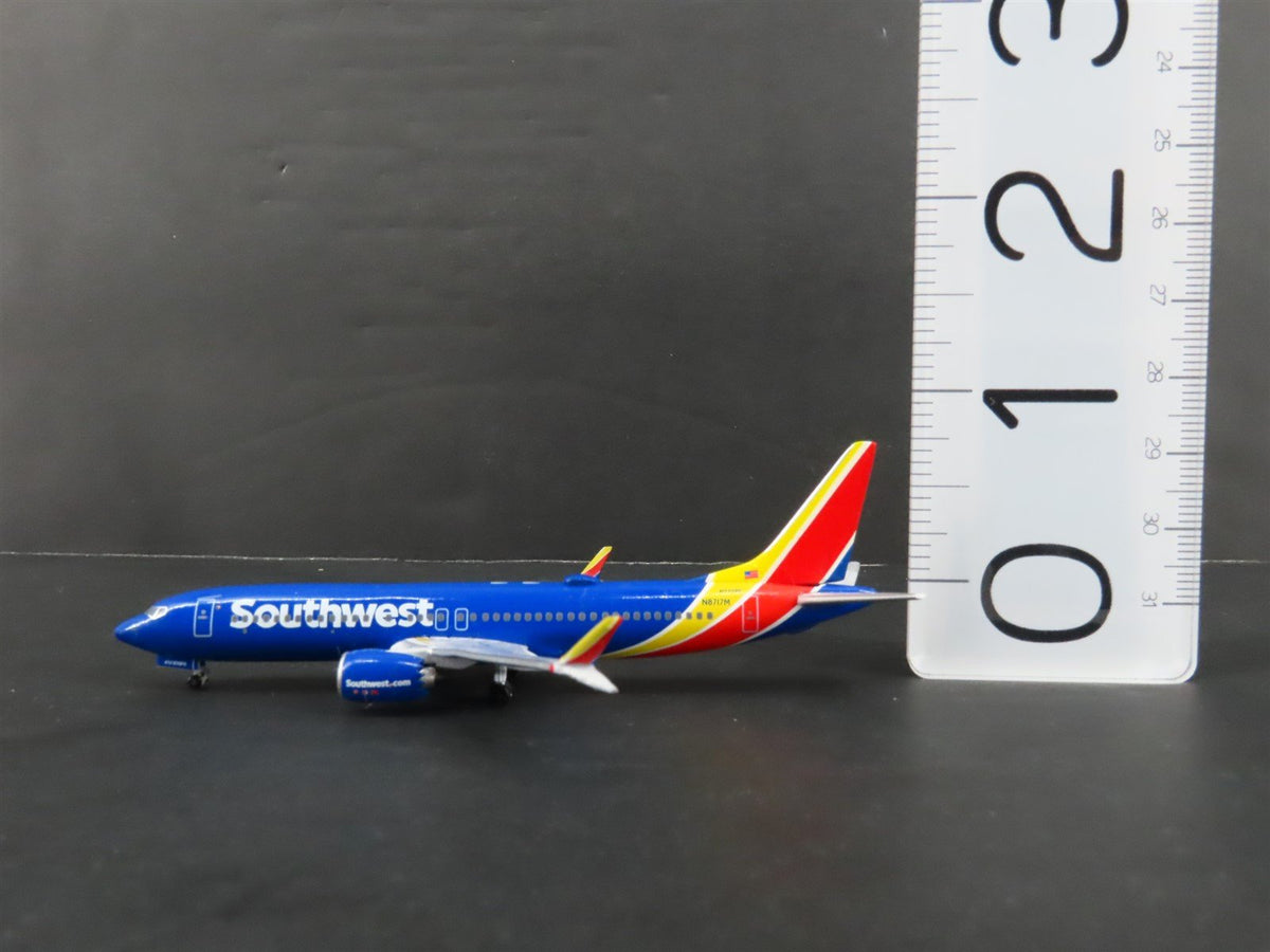 1:400 Aero Classics Die-Cast Southwest Airlines Boeing 737-Max 8 Airliner N8717M