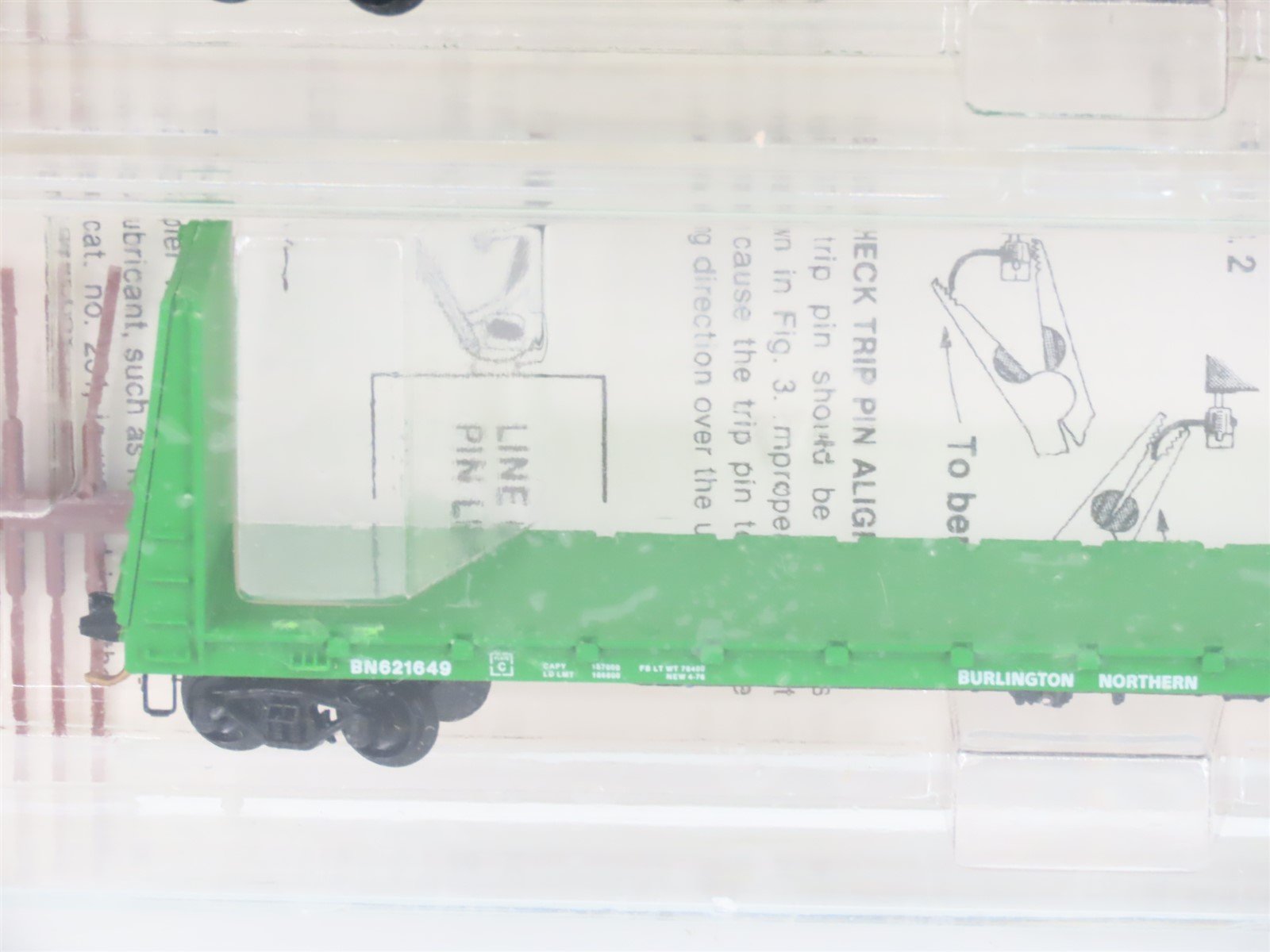 N Kadee Micro-Trains 54012 BN Burlington Northern 56' Flatcar 6 pack Sealed