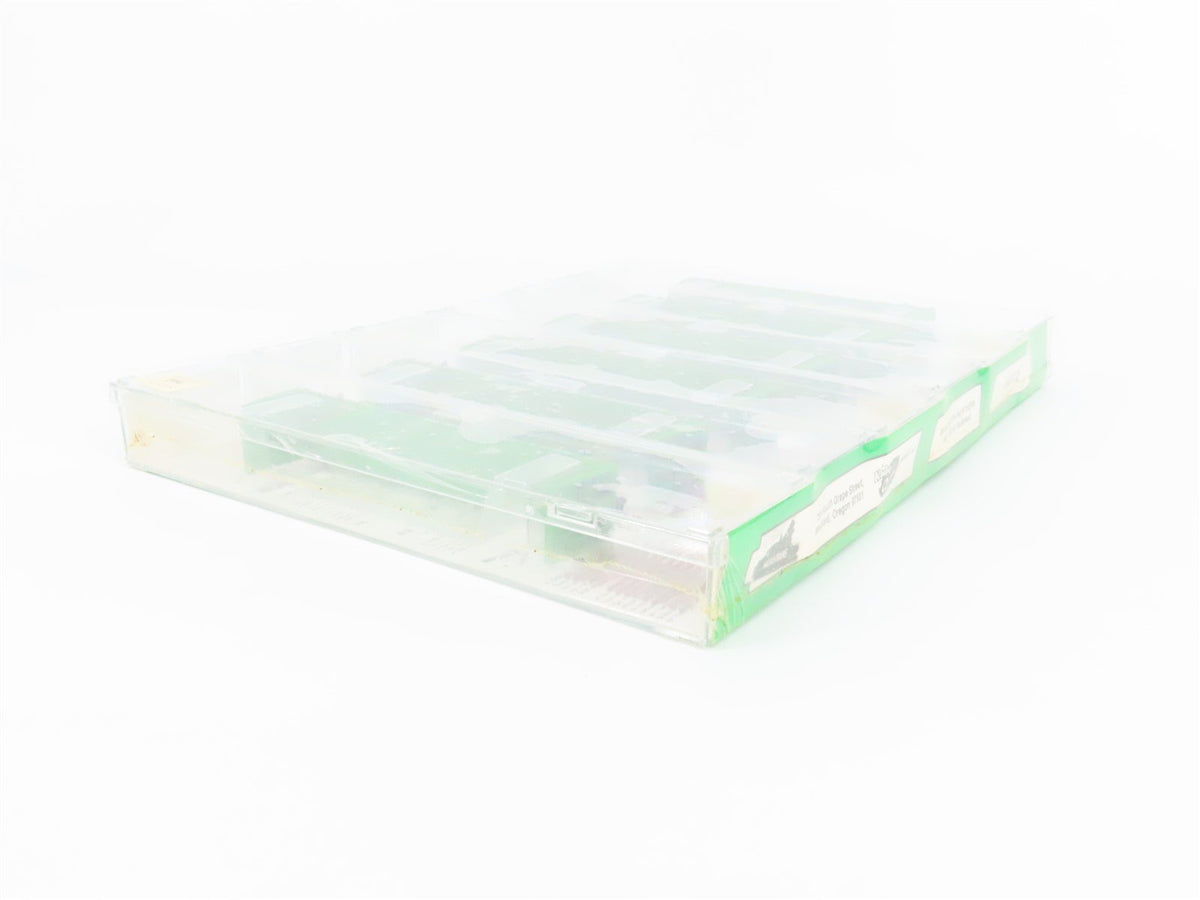 N Kadee Micro-Trains 54012 BN Burlington Northern 56&#39; Flatcar 6 pack Sealed