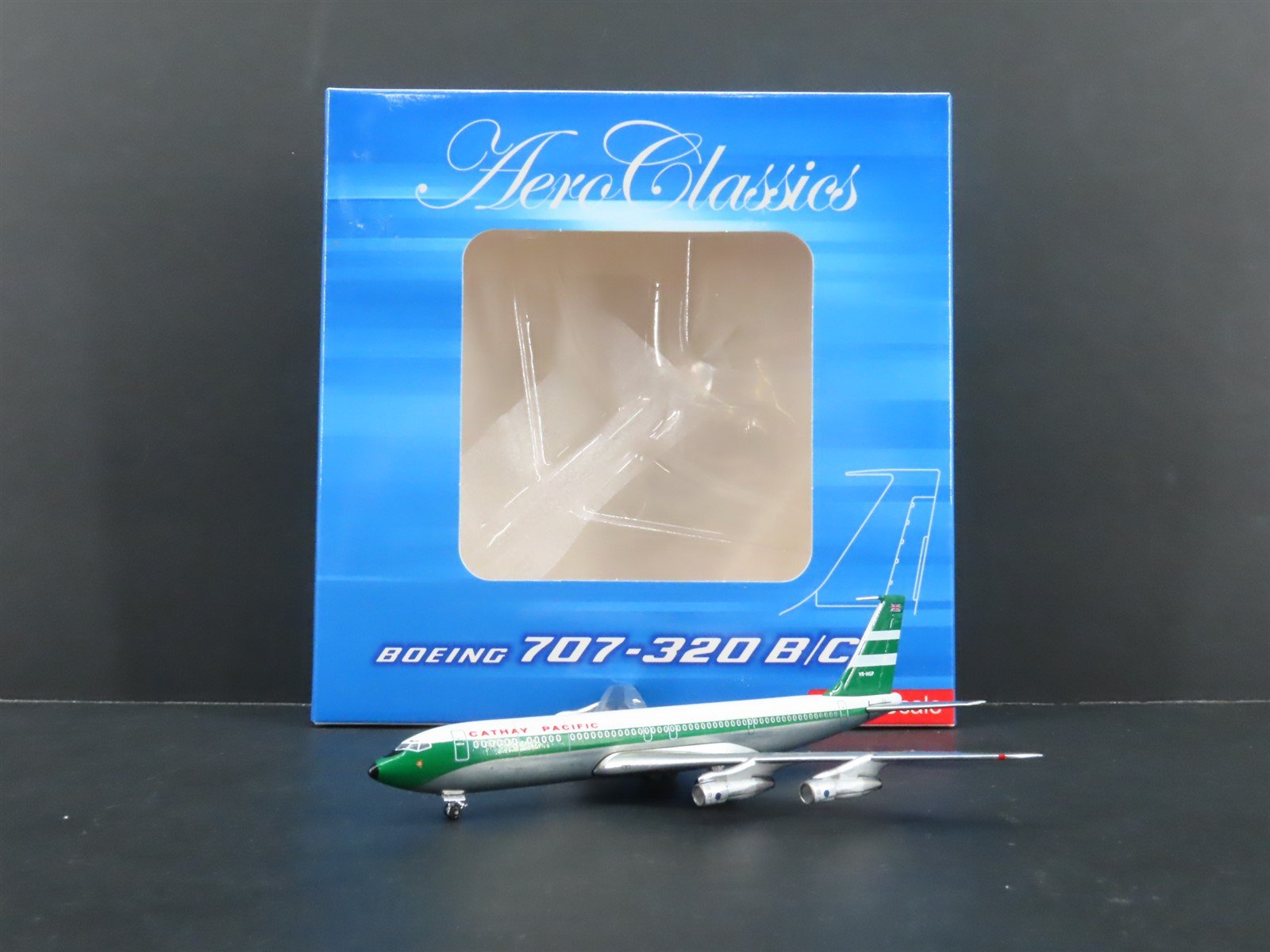 1:400 Aero Classics Die-Cast Cathay Pacific Boeing 707-320 Airliner VR-HGP