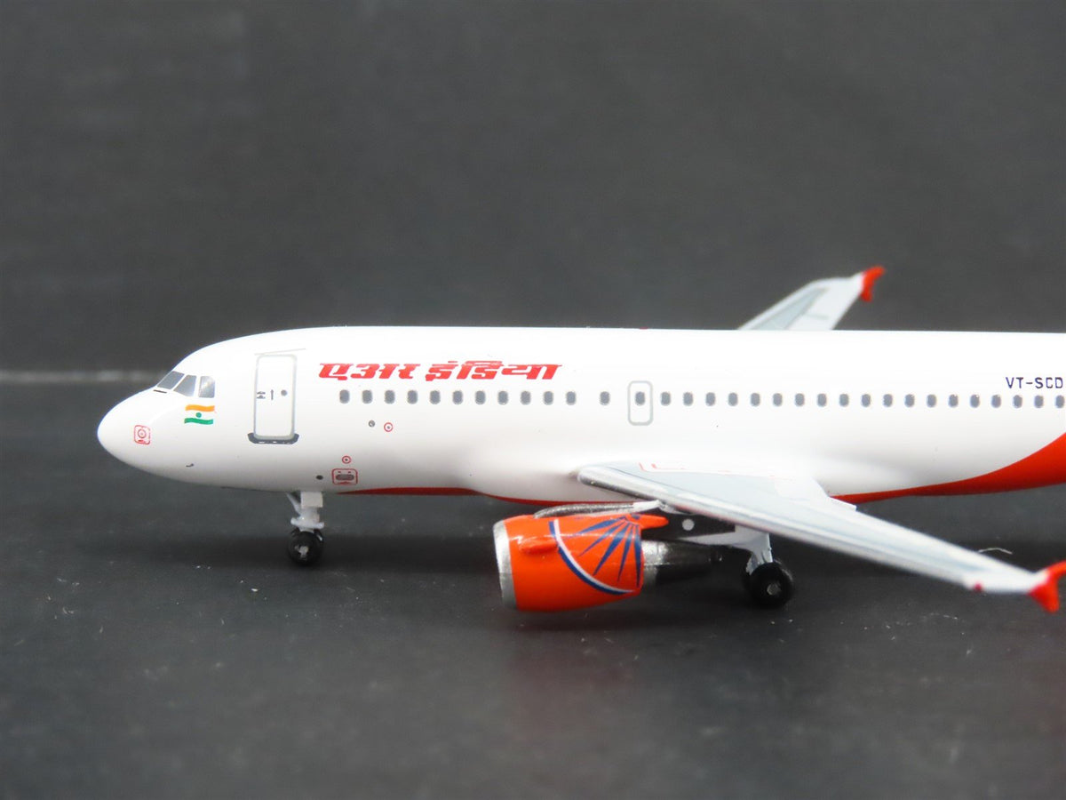 1:400 Aero Classics Baby Bus Hangar Club Die-Cast Air India Airbus A-319-112