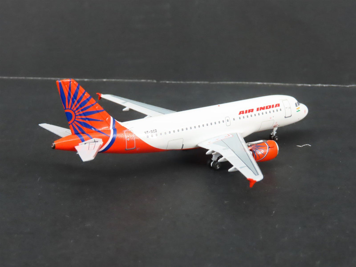 1:400 Aero Classics Baby Bus Hangar Club Die-Cast Air India Airbus A-319-112