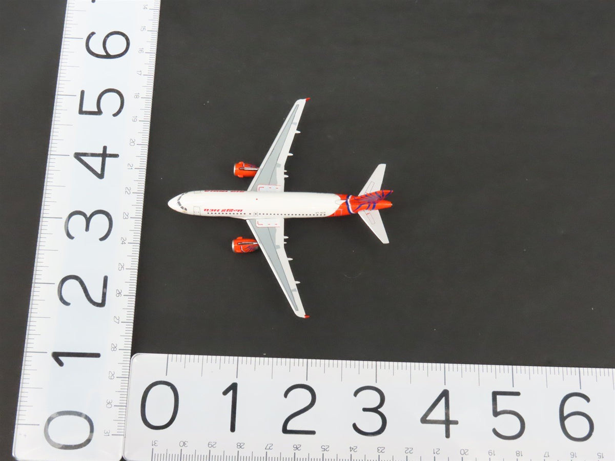 1:400 Aero Classics Baby Bus Hangar Club Die-Cast Air India Airbus A-319-112