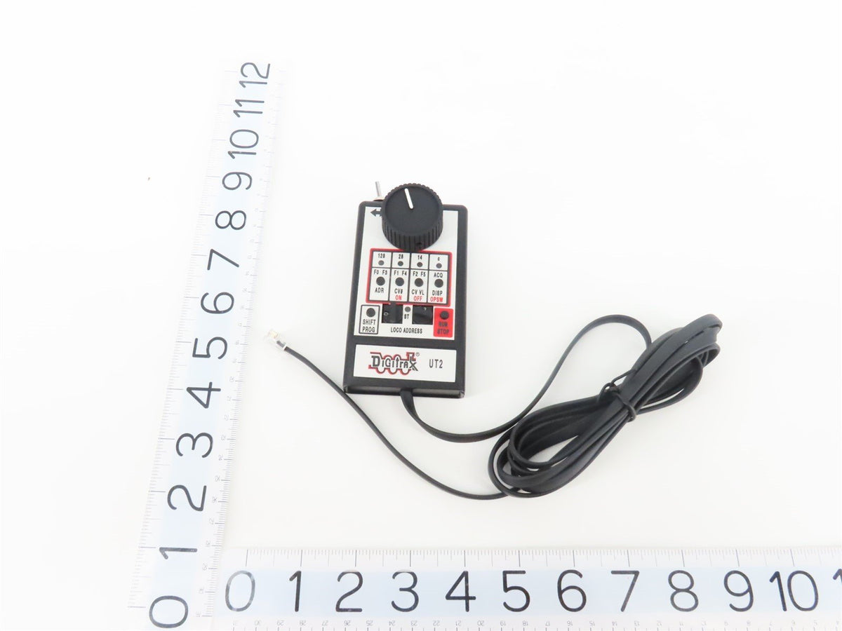 Digitrax Genesis II LocoNet DCC Starter Set