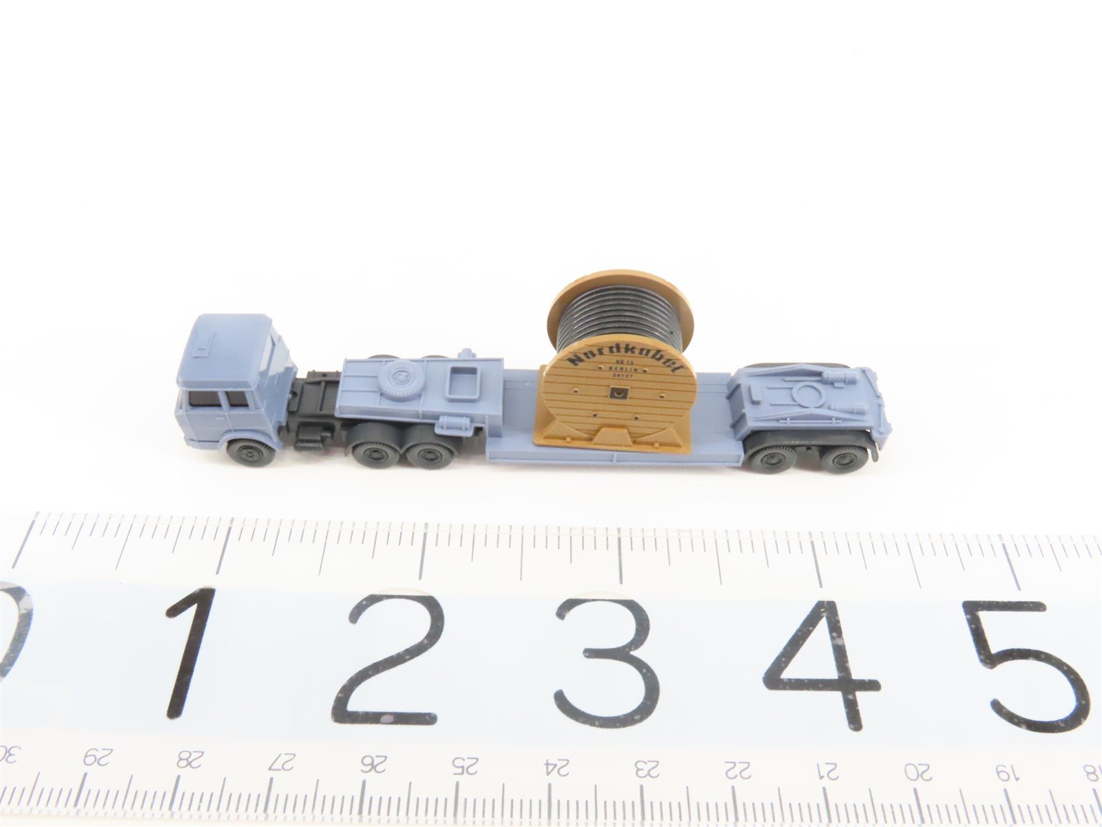 N 1:160 Scale WIKING 094939 Hanomag Henschel Low Loader Semi Trailer