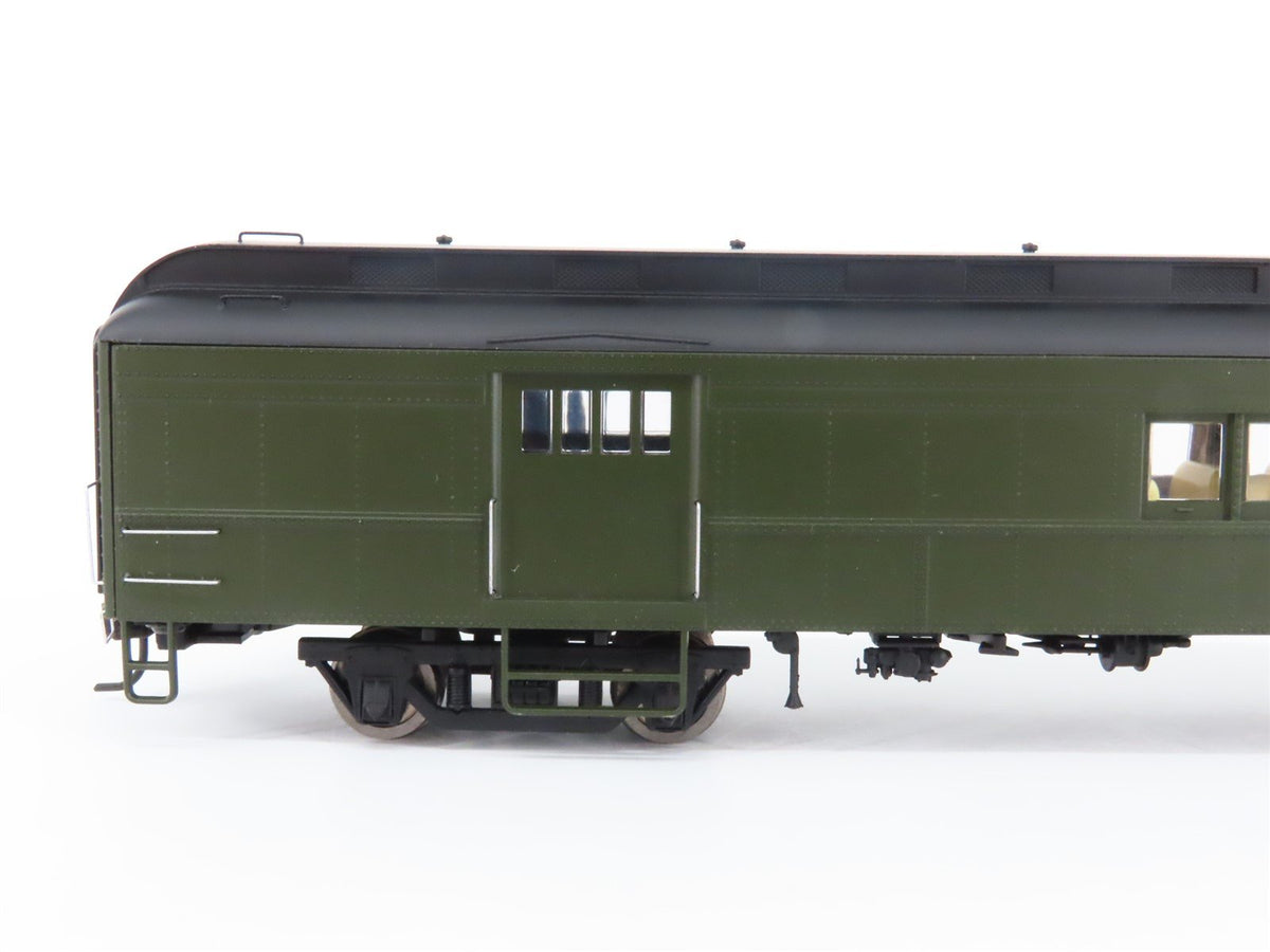 HO Scale Rivarossi HR4207 Unlettered 60&#39; Combine Passenger