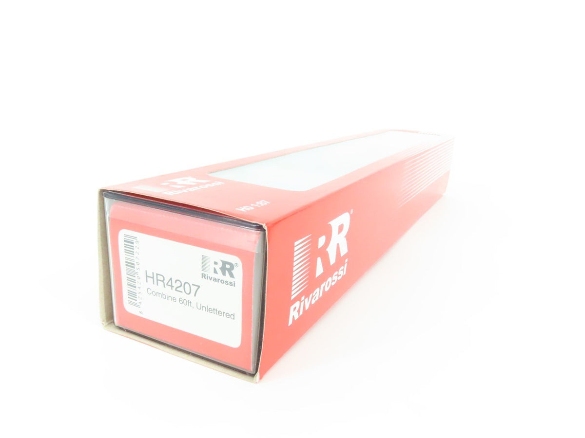 HO Scale Rivarossi HR4207 Unlettered 60&#39; Combine Passenger