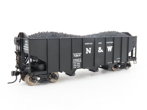 HO Scale Broadway Limited Imports 4440 N&W Norfolk & Western 3-Bay Hopper #17651