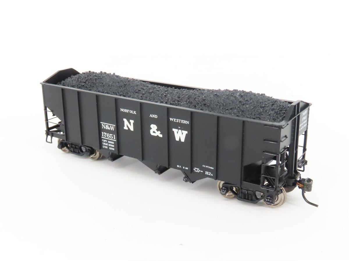 HO Scale Broadway Limited Imports 4440 N&amp;W Norfolk &amp; Western 3-Bay Hopper #17651