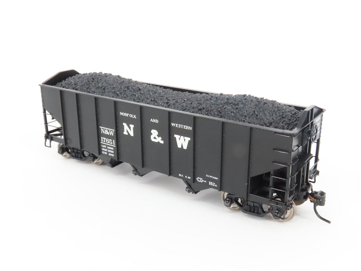 HO Scale Broadway Limited Imports 4440 N&amp;W Norfolk &amp; Western 3-Bay Hopper #17651