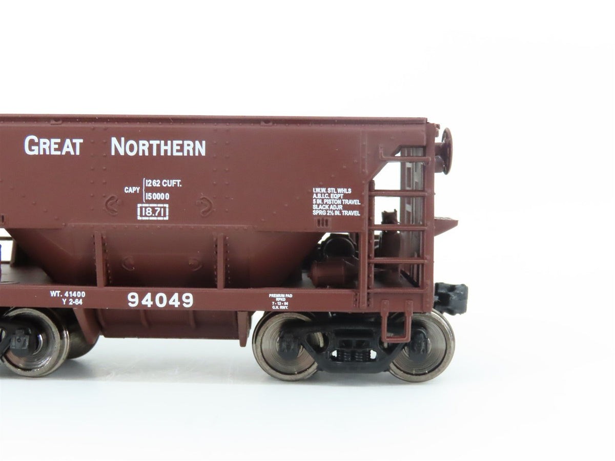 HO Scale Walthers Mainline 910-58006 GN Great Northern 24&#39; Ore Car 6-Pack