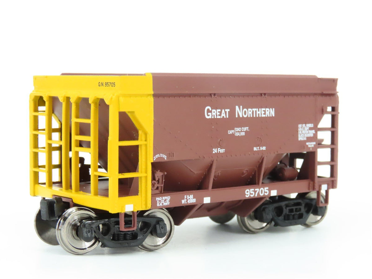 HO Scale Walthers Mainline 910-58061 GN Great Northern 24&#39; Ore Car 4-Pack