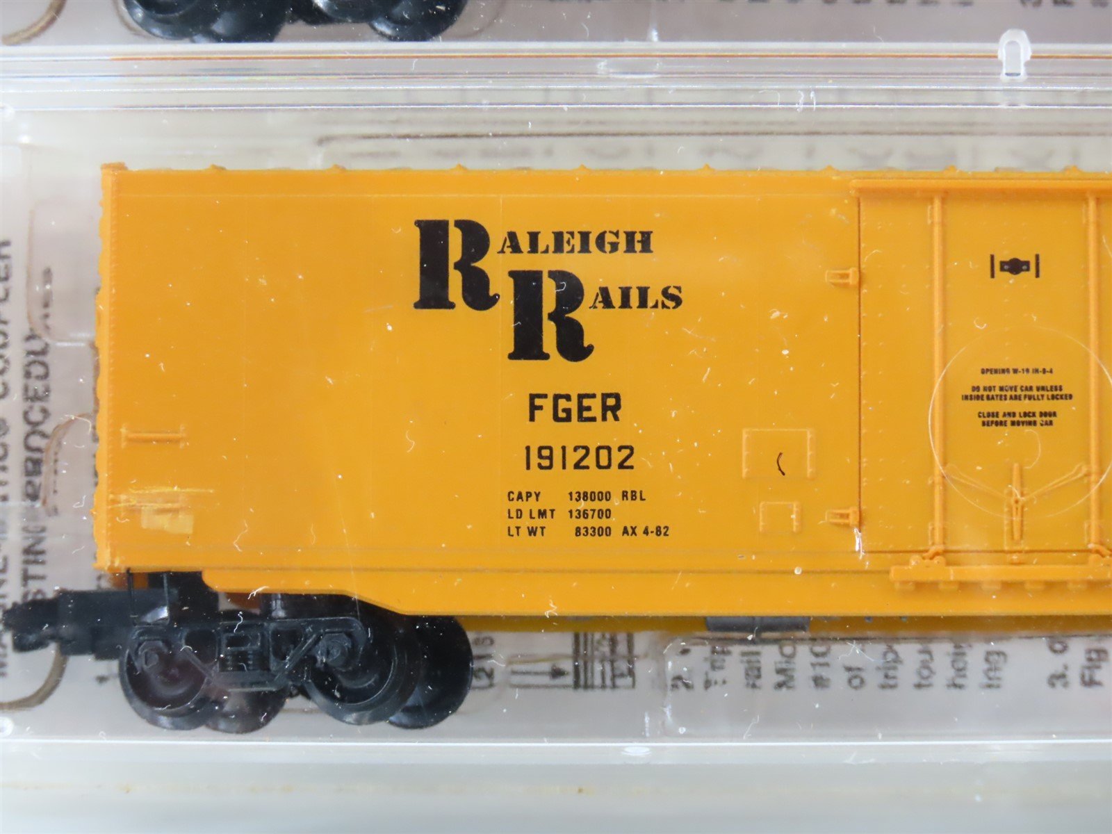 N Scale Micro-Trains MTL Raleigh Rails FGER Solid Gold Box Car 2-Pack Sealed