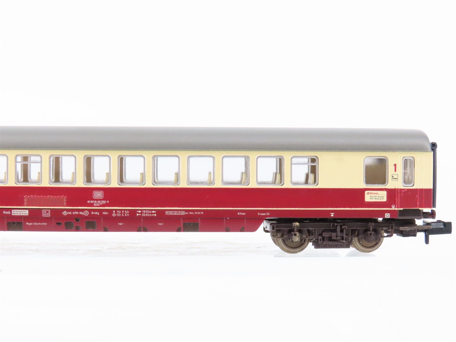 N Scale Fleischmann DB German 1st Class Coach Passenger Car #050-5
