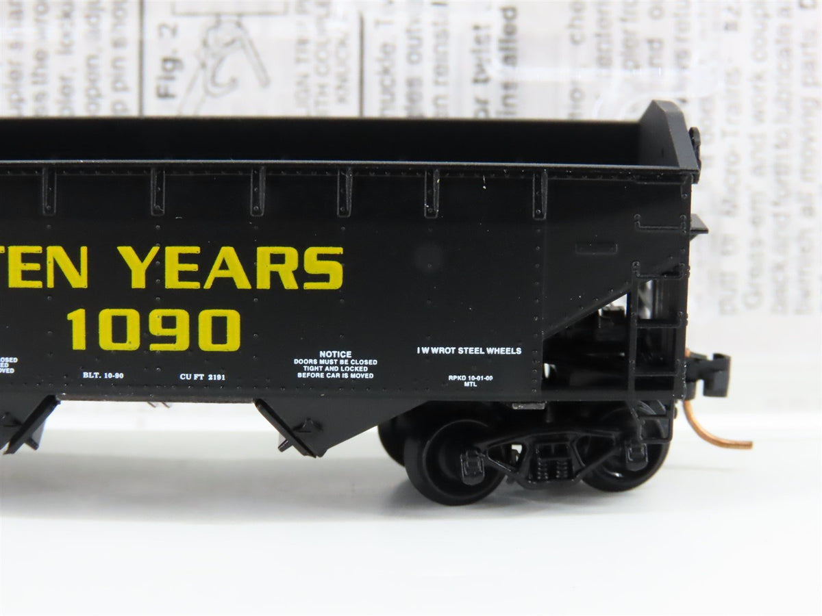 N Micro-Trains MTL 90020 Micro-Trains Line 10th Anniversary 2 Bay Hopper 1090