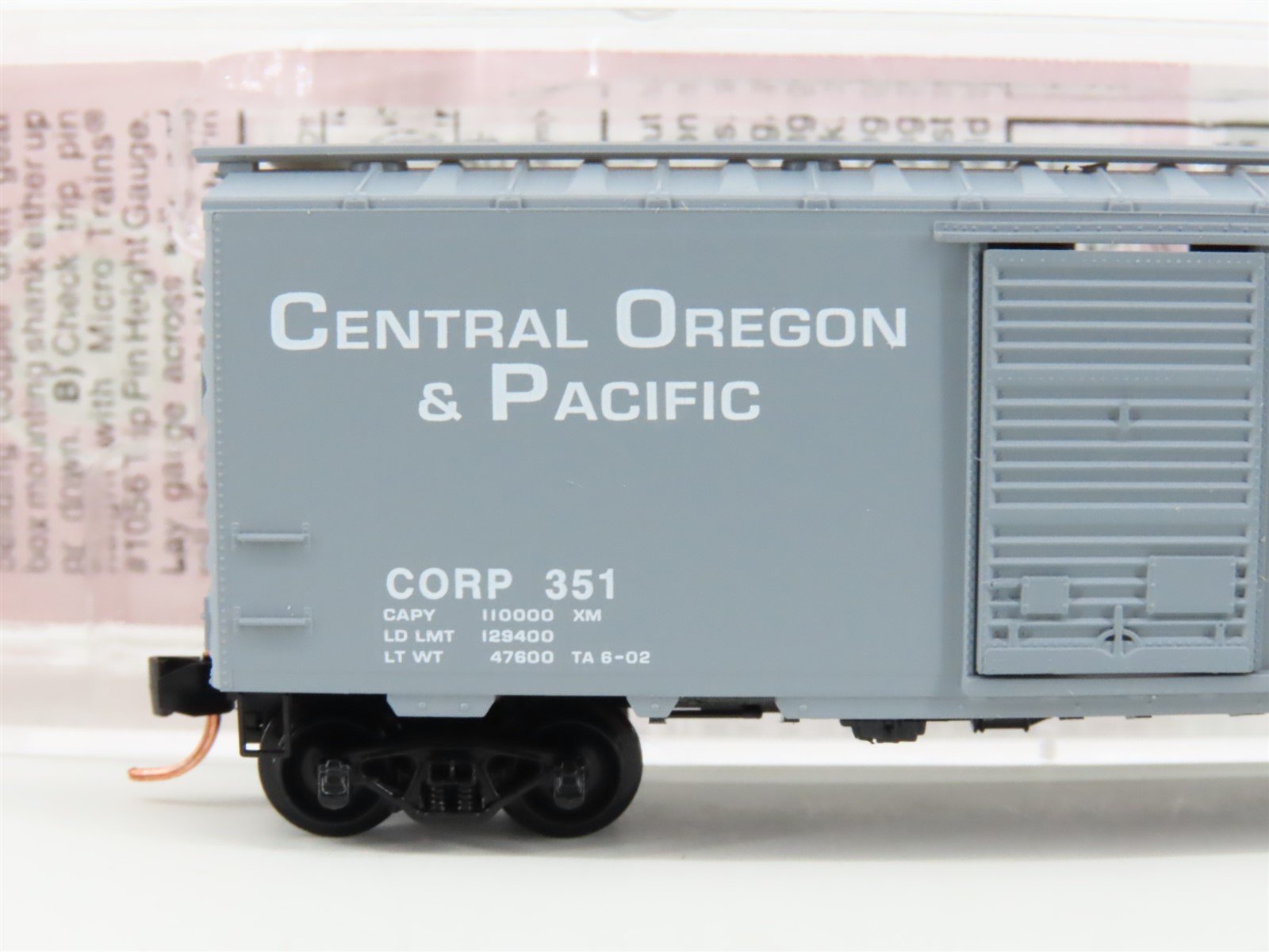 N Micro-Trains MTL NSC 02-65 CORP Central Oregon & Pacific 40' Box Car #351