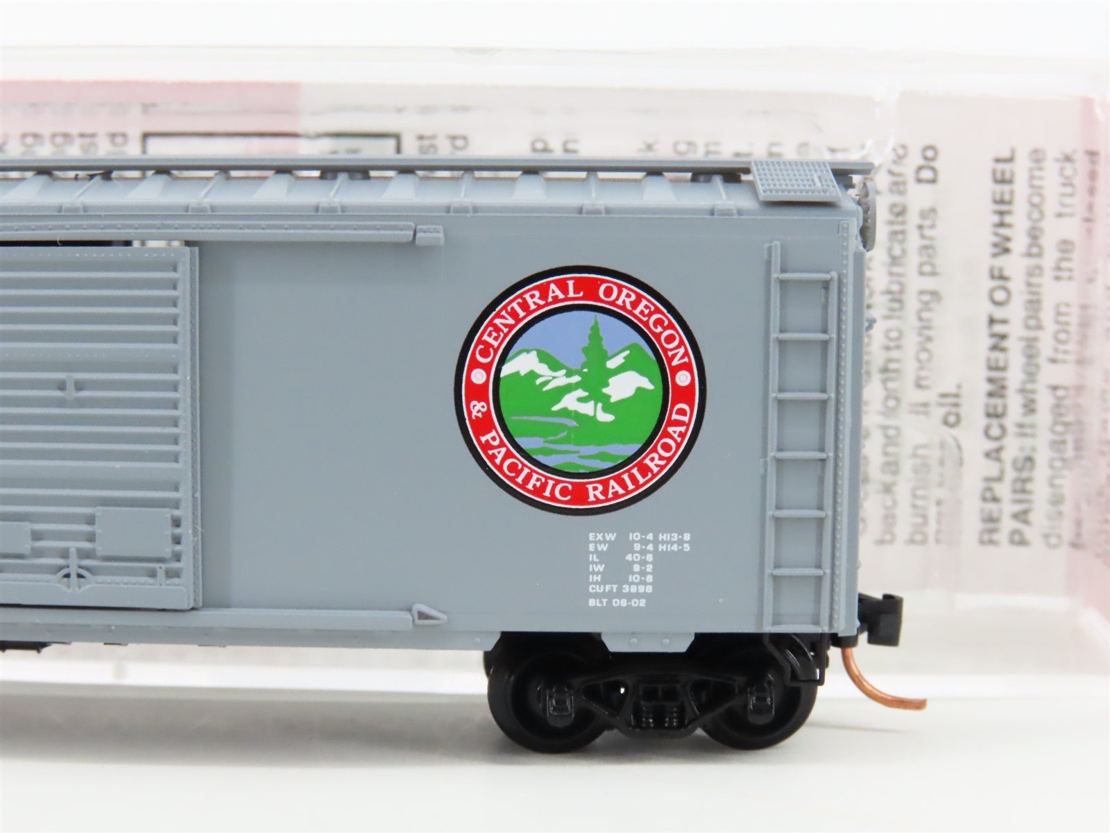 N Micro-Trains MTL NSC 02-65 CORP Central Oregon & Pacific 40' Box Car #351