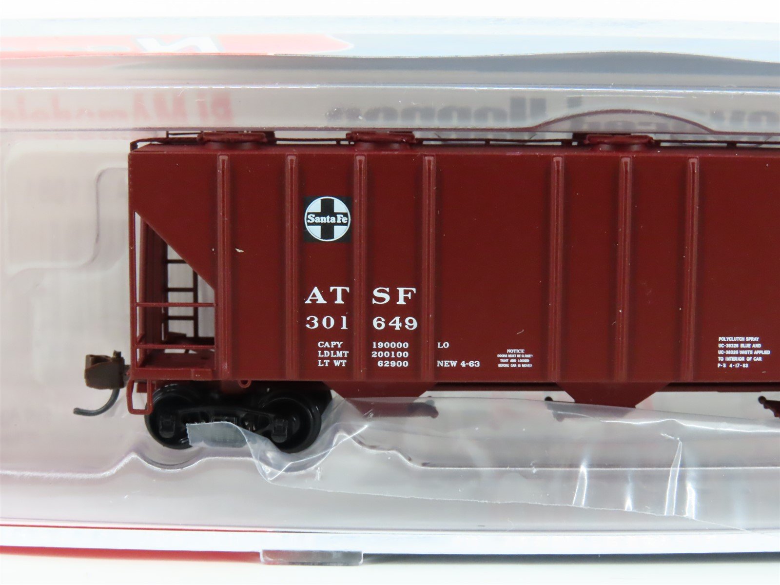 N Scale BLMA Models 11081 ATSF Santa Fe 3-Bay Covered Hopper #301649