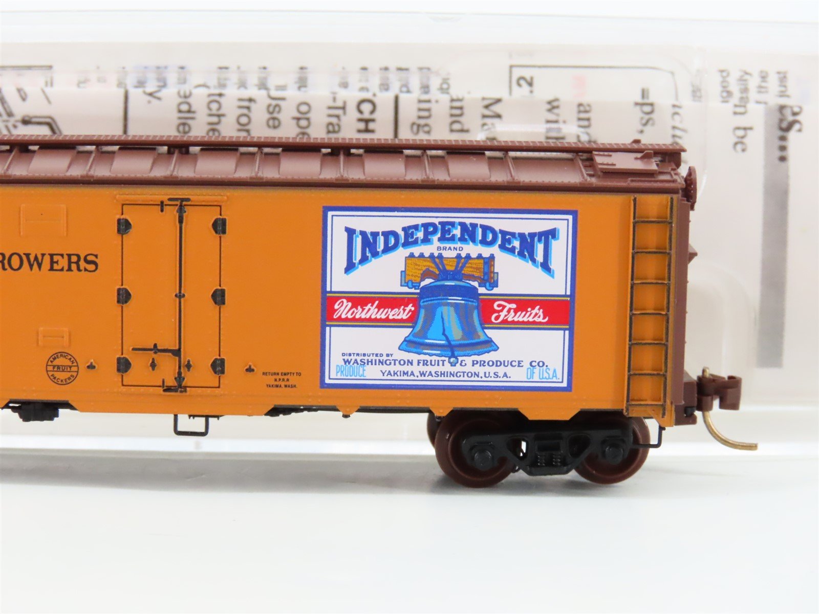 N Micro-Trains MTL AFPX Northwest Fruit Growers Independent Fruits Reefer 10238