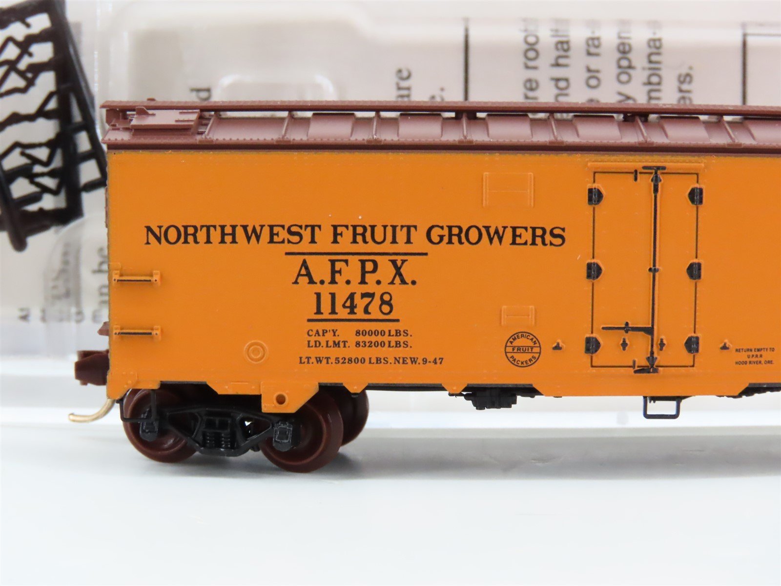N Micro-Trains MTL AFPX Northwest Fruit Growers Hood River Pears Reefer 11478