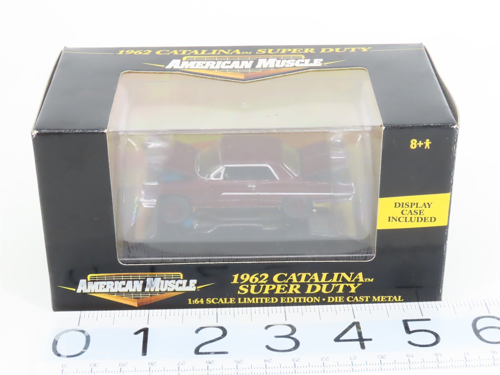 1:64 Scale American Muscle 32652 Die-Cast 1962 Catalina Super Duty Car