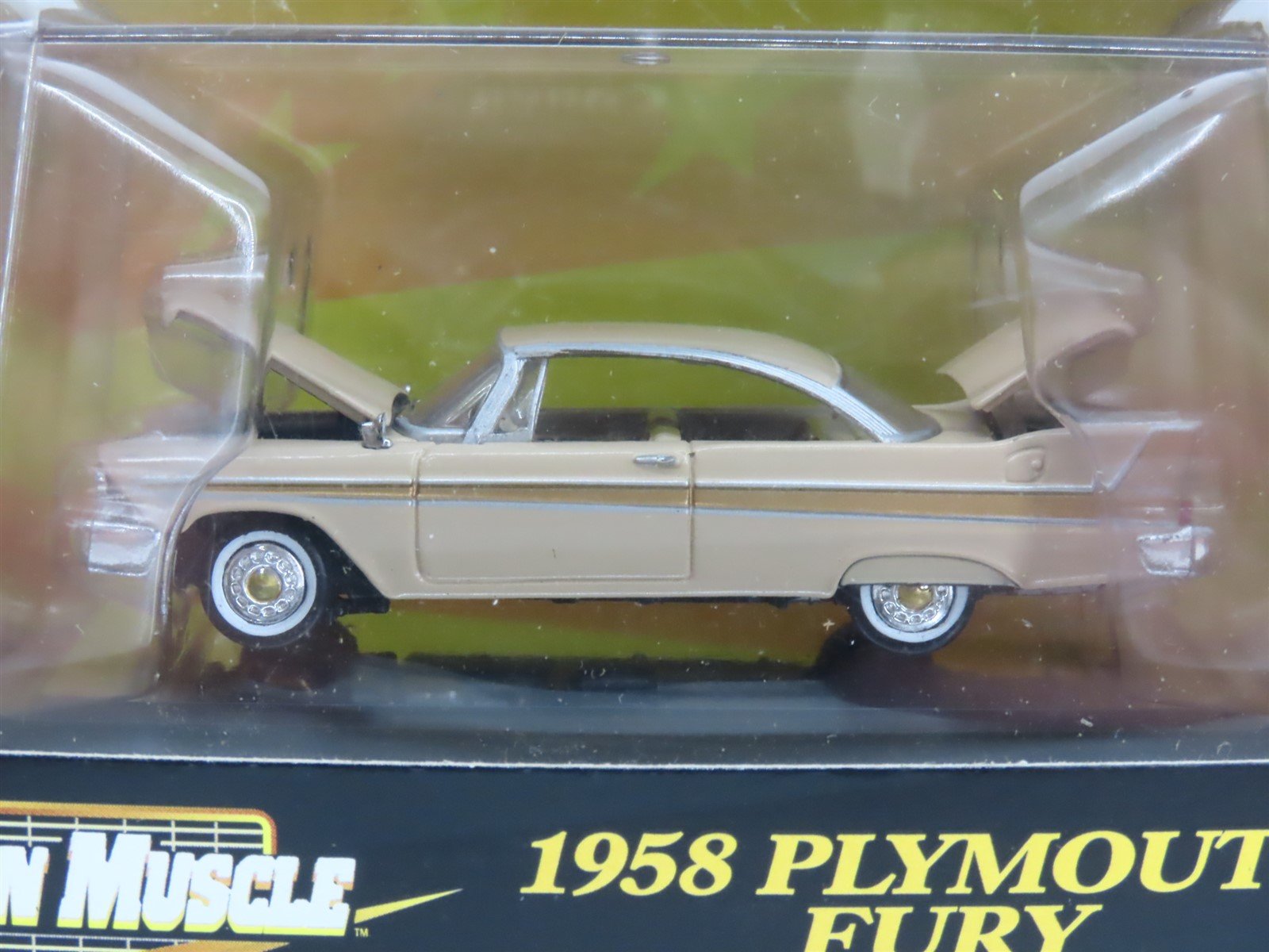 1:64 Scale American Muscle 32362 Die-Cast 1958 Plymouth Fury Car