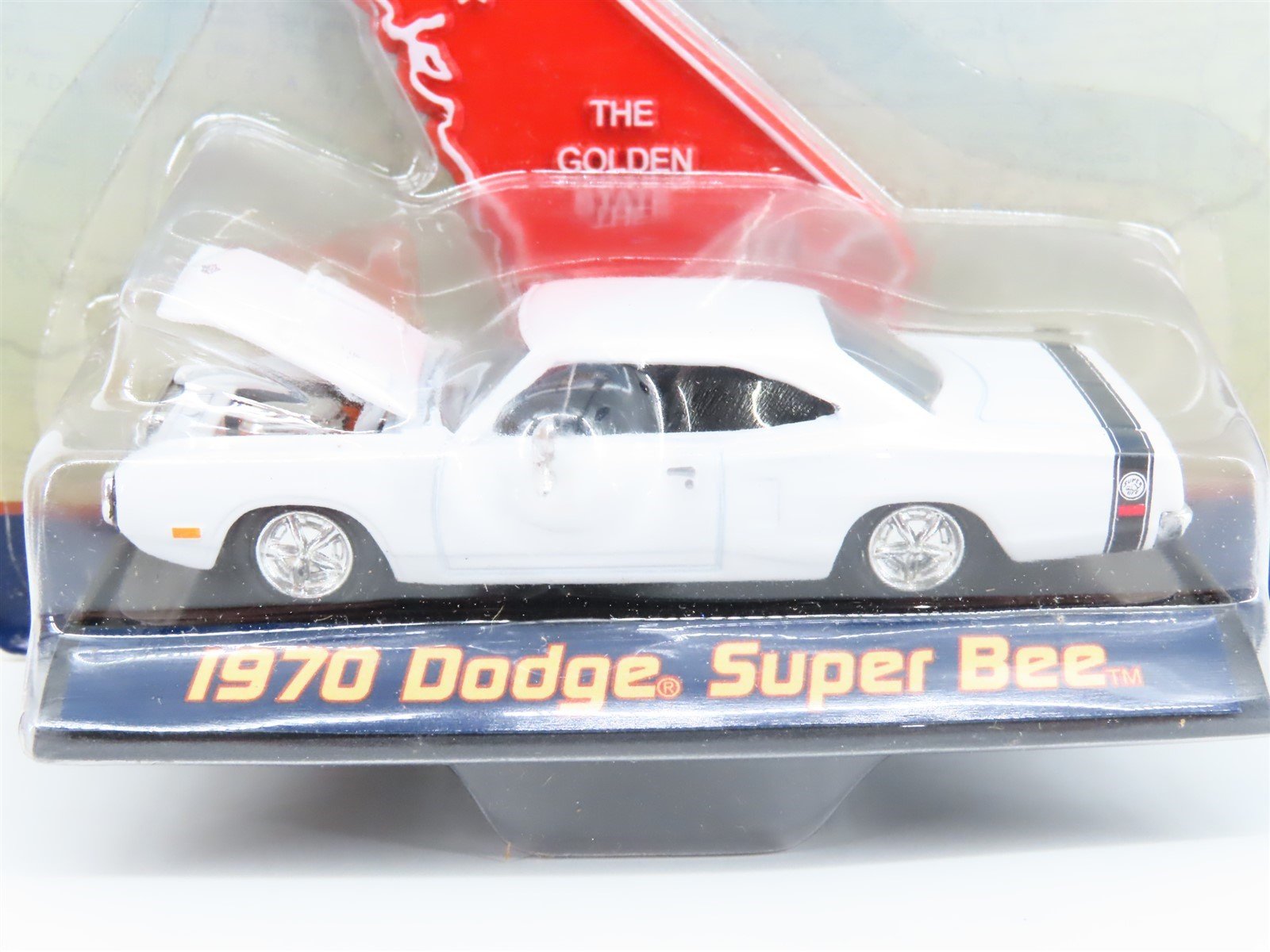 1:64 Scale Route 66 Die-Cast 1970 Dodge Super Bee Car w/California Magnet