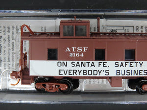 N Scale Micro-Trains MTL 10000370 ATSF Santa Fe Safety Caboose 2-Pack