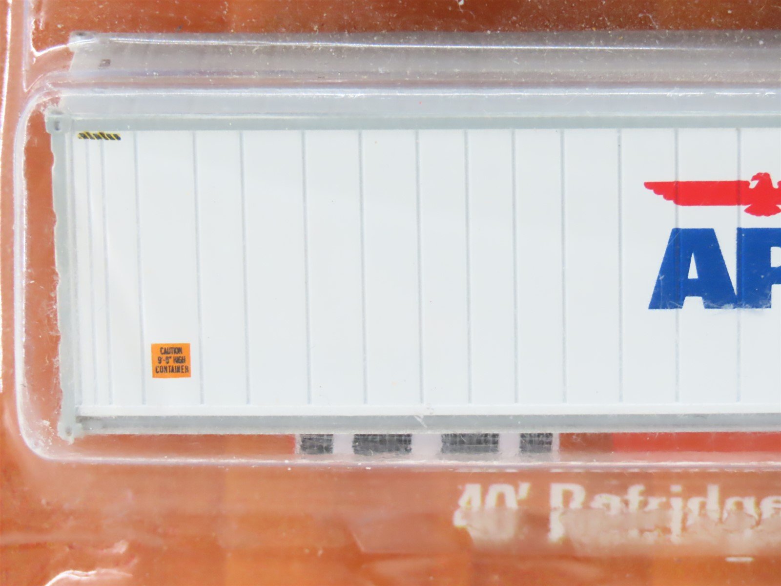N Scale JTC Model Trains 406502 APL 40' High-Cube Reefer Containers 6-Pack