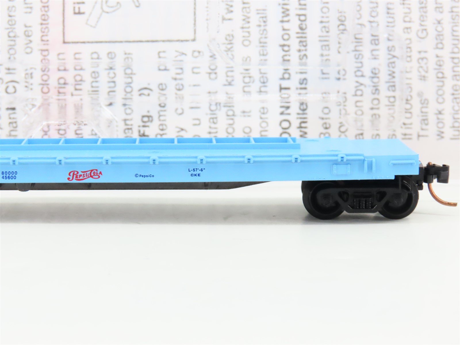 N Scale Micro-Trains MTL 64060 PC Pepsi-Cola 57'6