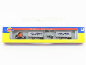 N 1/160 Scale Athearn 13878 Mack Roadway Truck w/ 28' Trailers