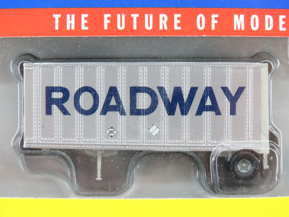 N 1/160 Scale Athearn 13878 Mack Roadway Truck w/ 28&#39; Trailers