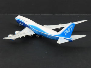 1:400 Scale Hogan 8157 Die-Cast Intercontinental Boeing 747-8 Aircraft w/ Stand