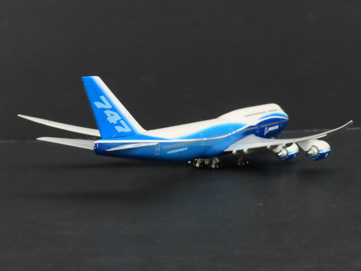 1:400 Scale Hogan 8157 Die-Cast Intercontinental Boeing 747-8 Aircraft w/ Stand