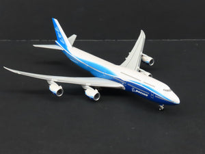1:400 Scale Hogan 8157 Die-Cast Intercontinental Boeing 747-8 Aircraft w/ Stand