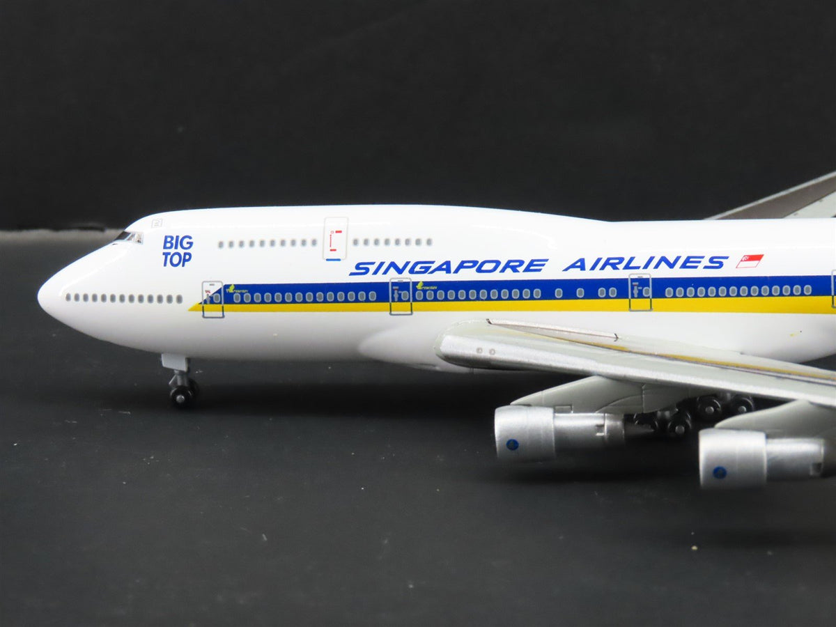 1:400 Dragon Wings Premiere 55123 Die-Cast Singapore Airlines Big Top B747-312