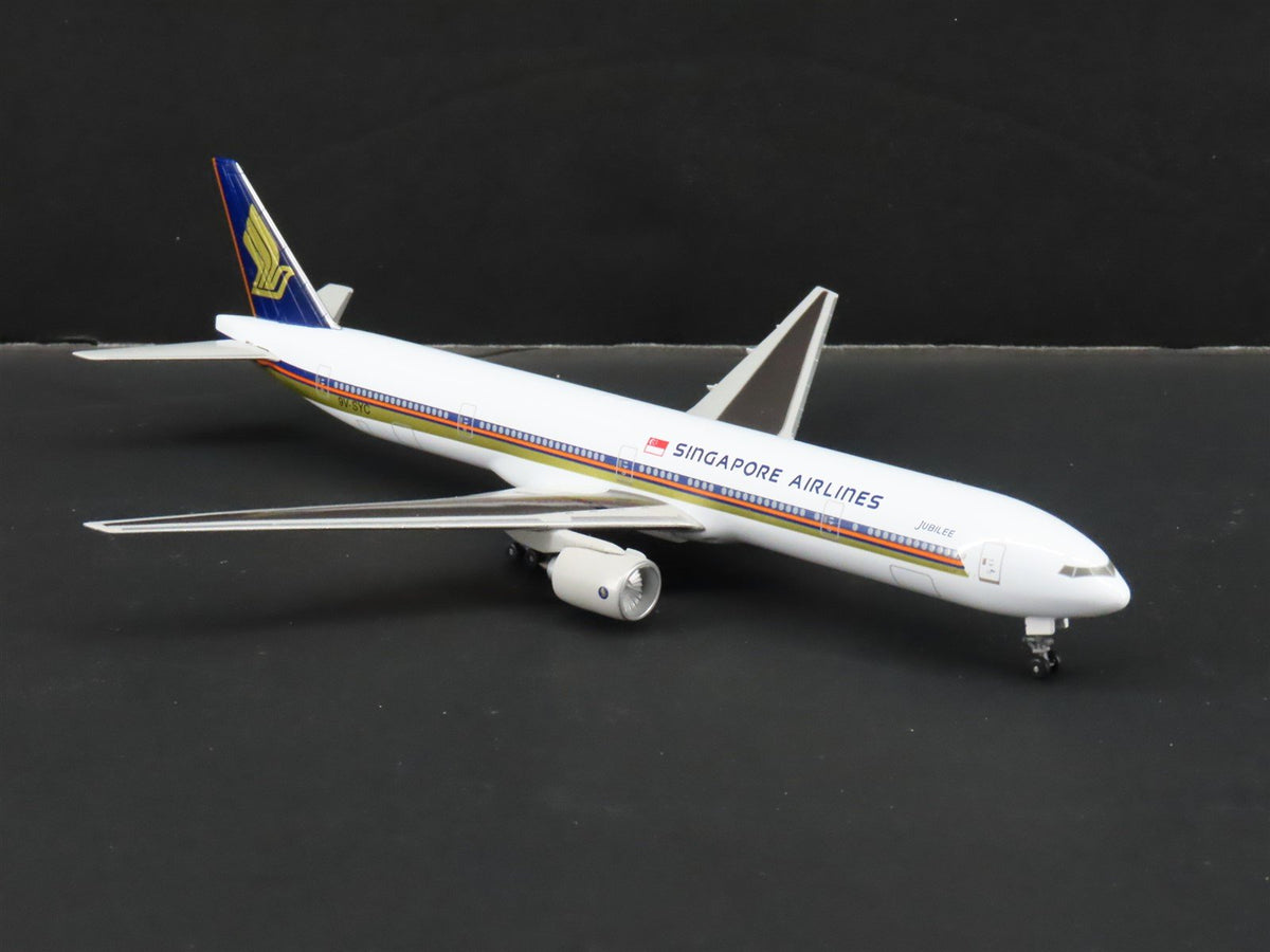 1:400 Dragon Wings Premiere 55130 Die-Cast Singapore Airlines Jubilee B777-312