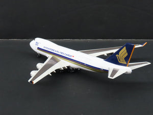 1:400 Dragon Wings 55226 Die-Cast Singapore Airlines Mega Ark B747-412F 9V-SFD